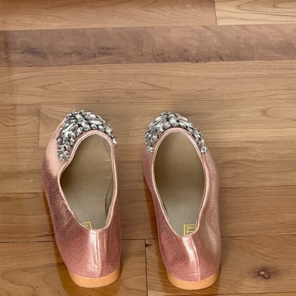 Lily Vanity Metallic Pink Blush Crystal Embellished Flats Size 39 NWOB - Picture 6 of 9
